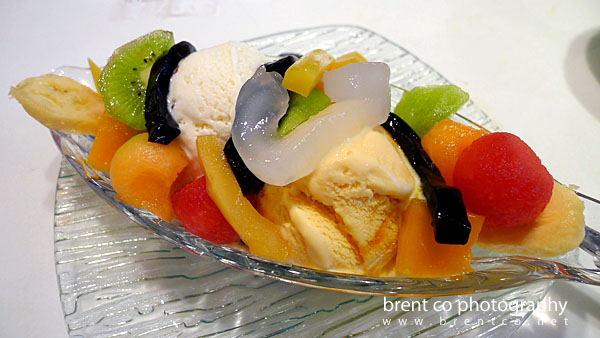 Mango, Coconut Sorbet topped with Fresh Fruits and Jelly